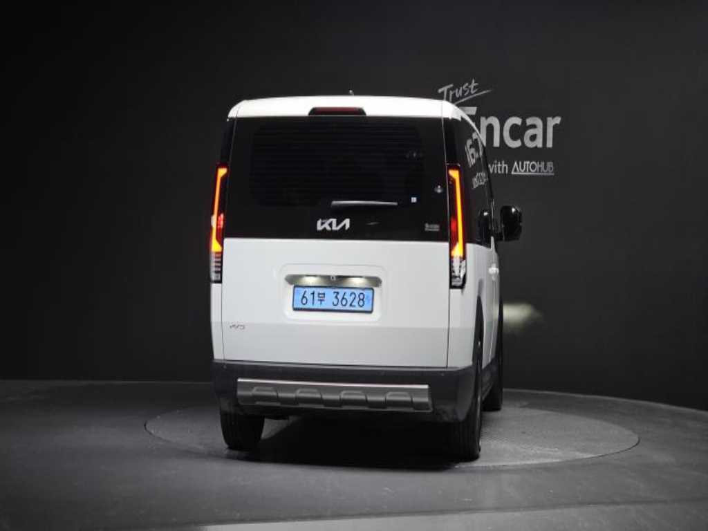 KIA PV5 - Vista 6