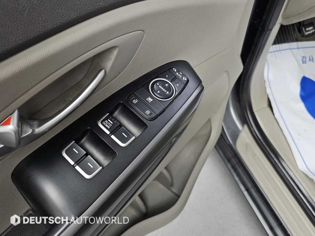 KIA Carnival 2015 - Importación desde Corea - HF Imports Iquique - Foto 15