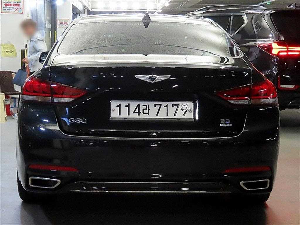 Genesis G80 - Vista 7