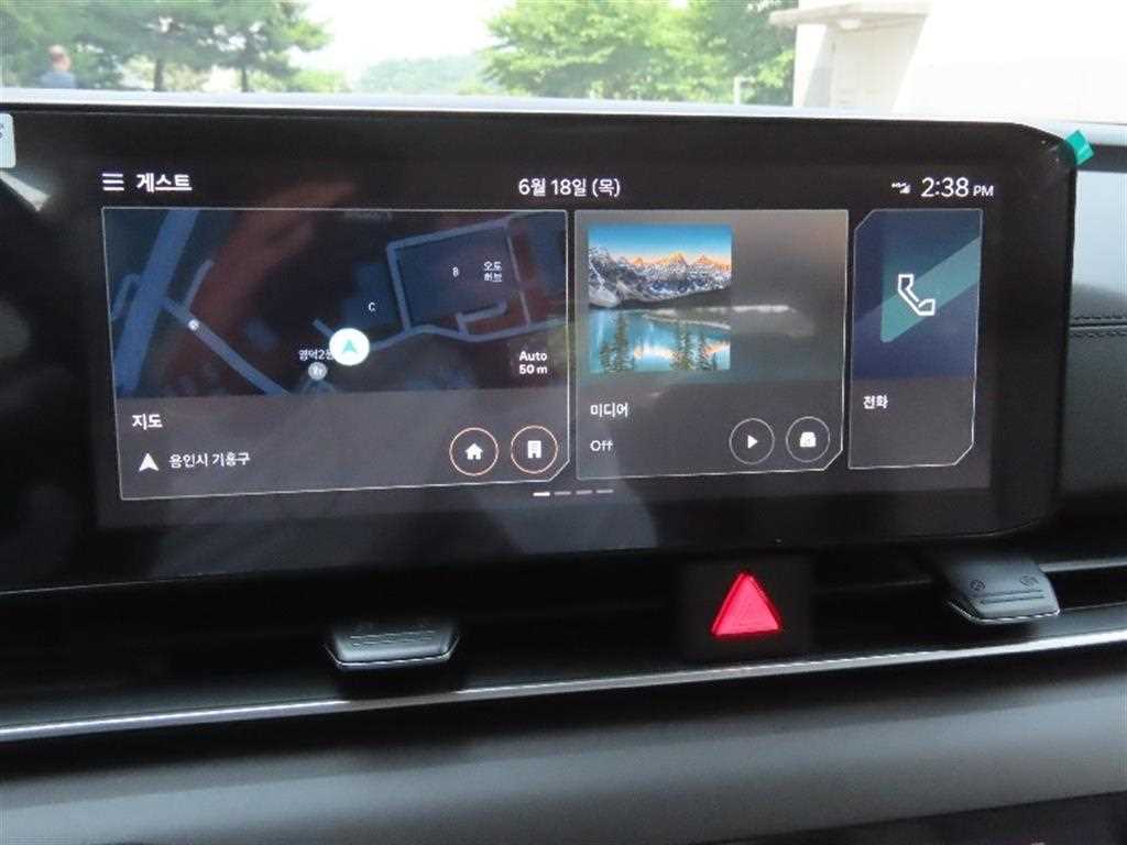 KIA Carnival - Vista 10