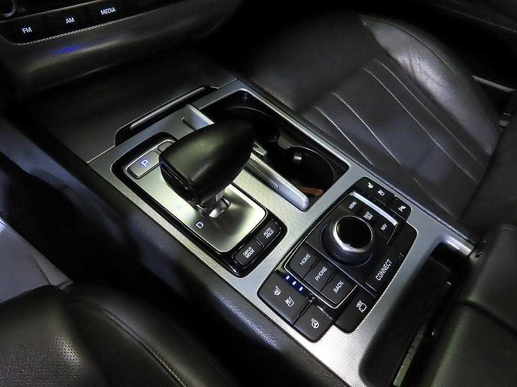 Genesis G80 2018 Negro - Importación desde Corea - HF Imports Iquique - Foto 14