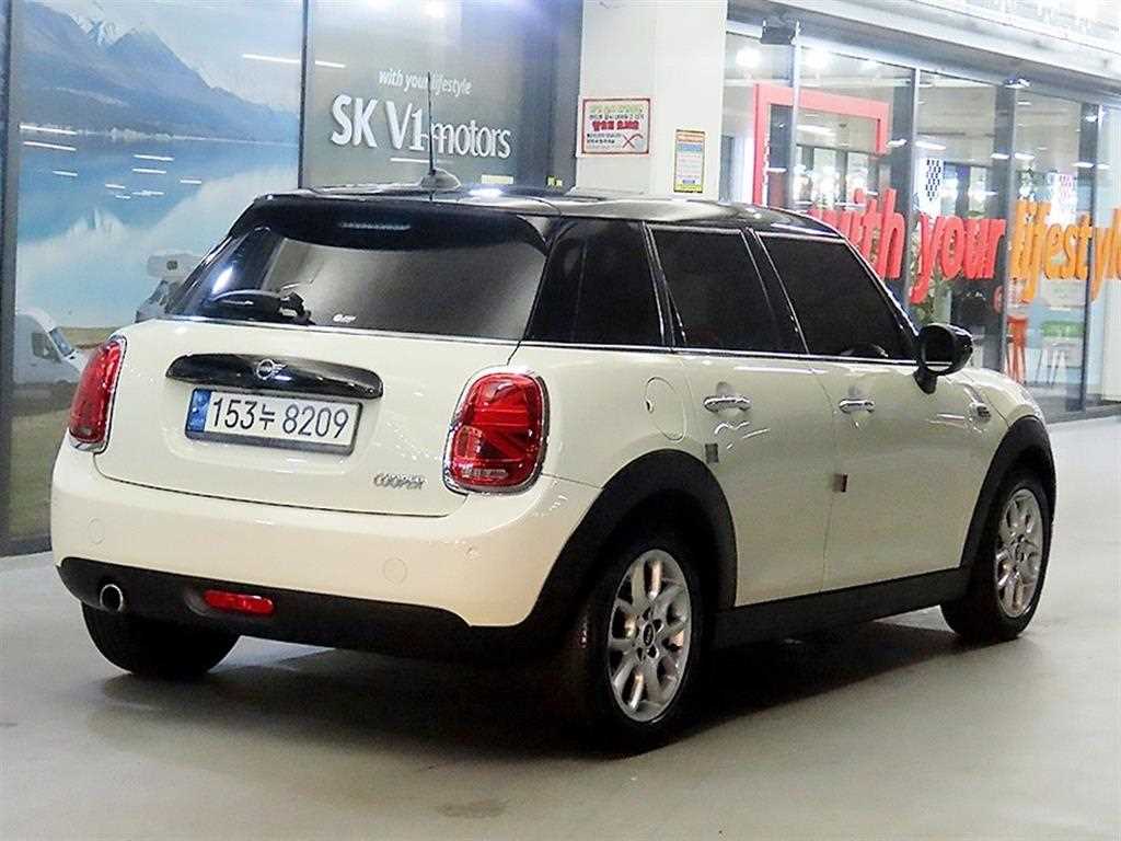 Mini Cooper - Vista 6