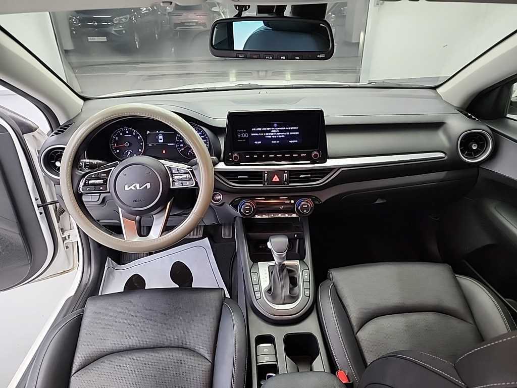 KIA K3 - Vista 9