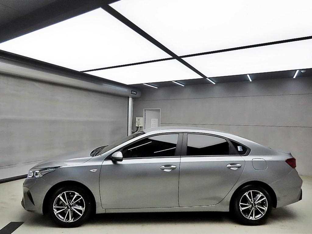 KIA K3 - Vista 6