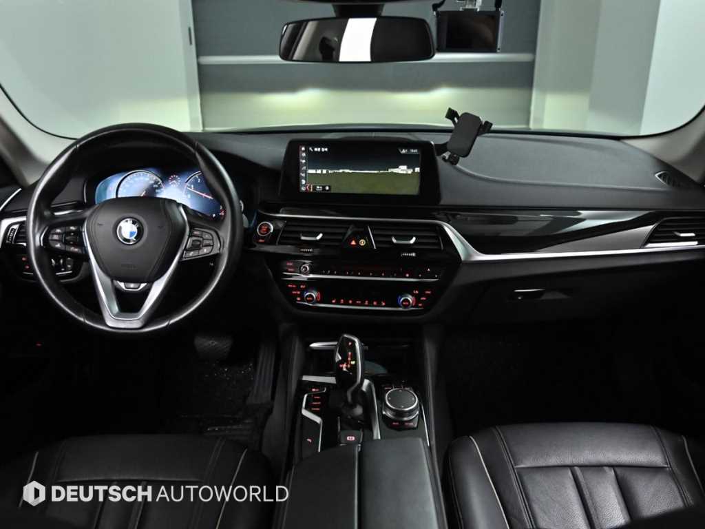 BMW 5 Series - Vista 9