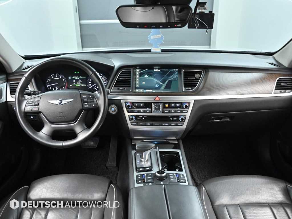 Genesis G80 - Vista 9