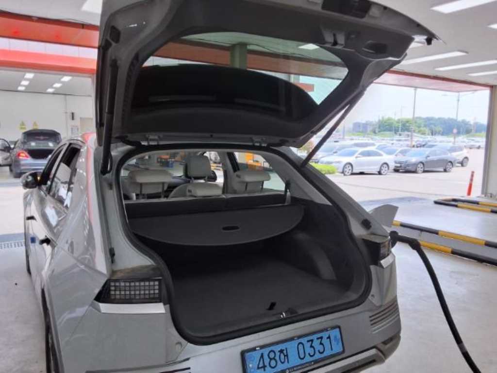 HYUNDAI Ioniq 5 2023 Gris - Importación desde Corea - HF Imports Iquique - Foto 13