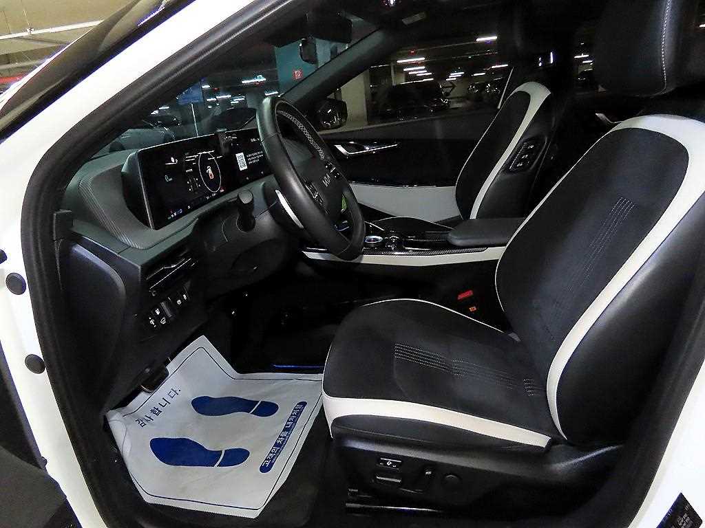 KIA EV6 - Vista 8