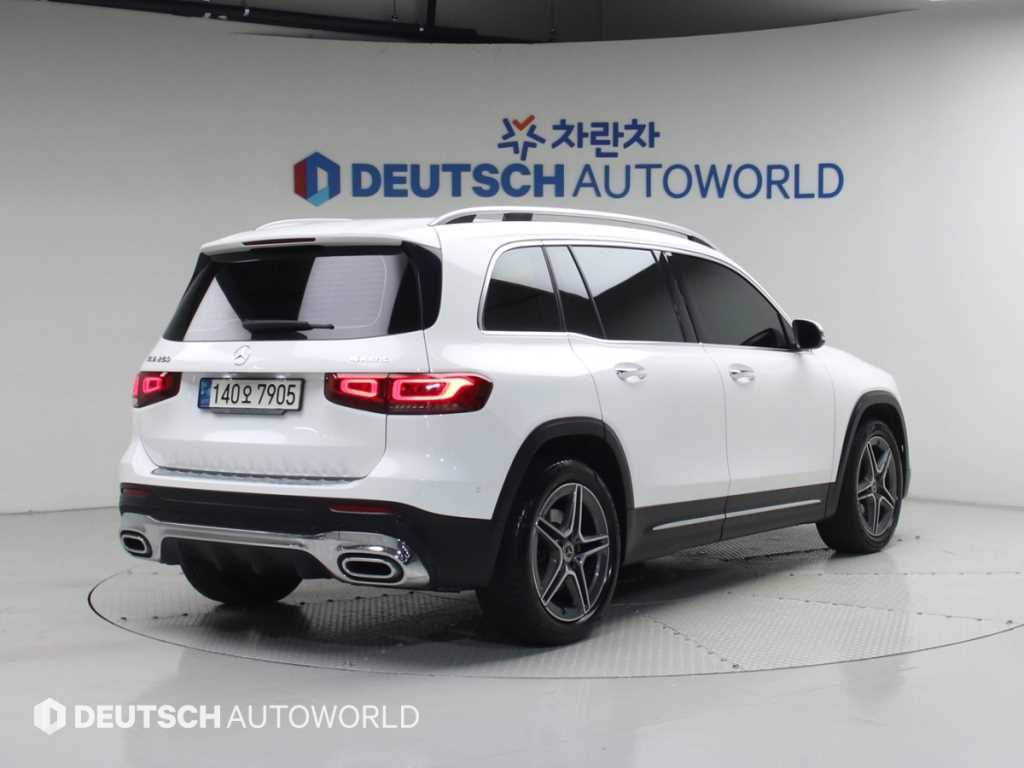 Mercedes Benz GLB Class - Vista 2
