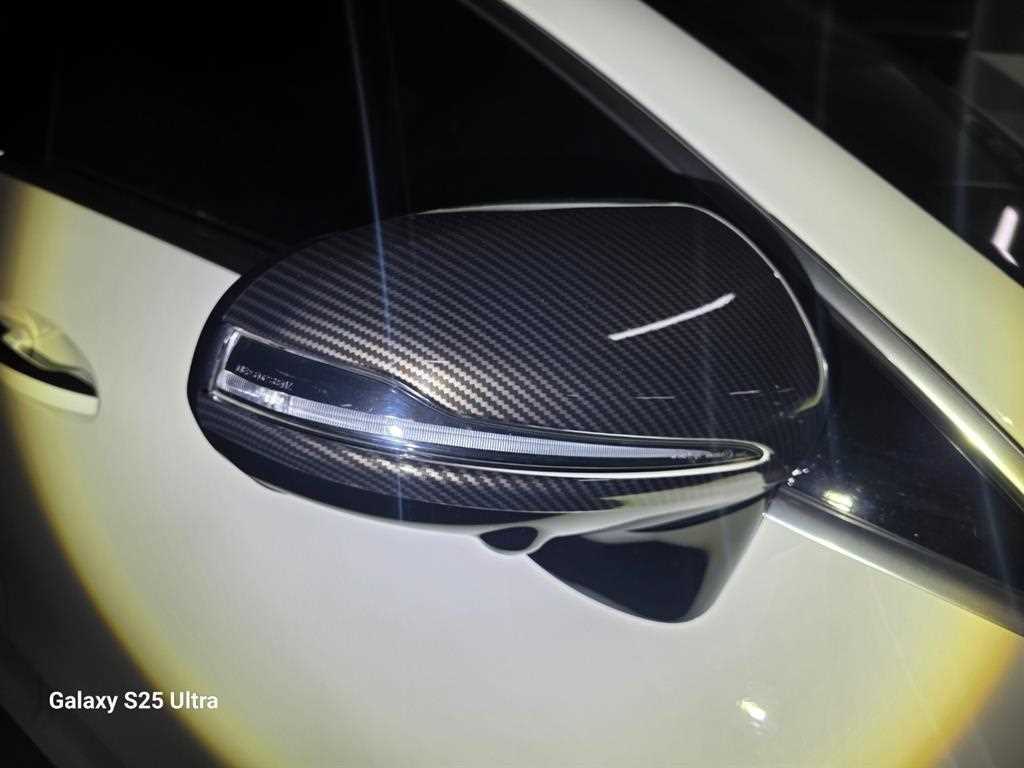 Mercedes Benz CLS Class - Vista 11