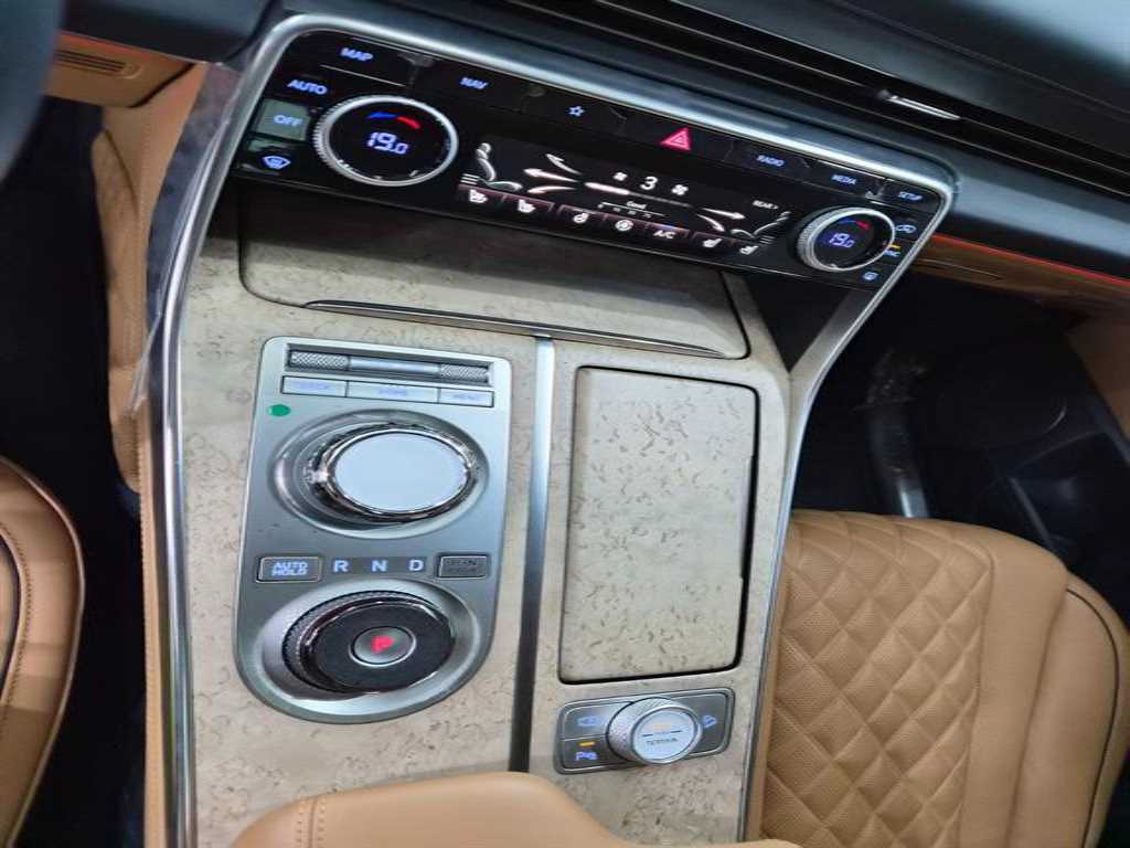 Genesis GV80 2022 Blanco - Importación desde Corea - HF Imports Iquique - Foto 15