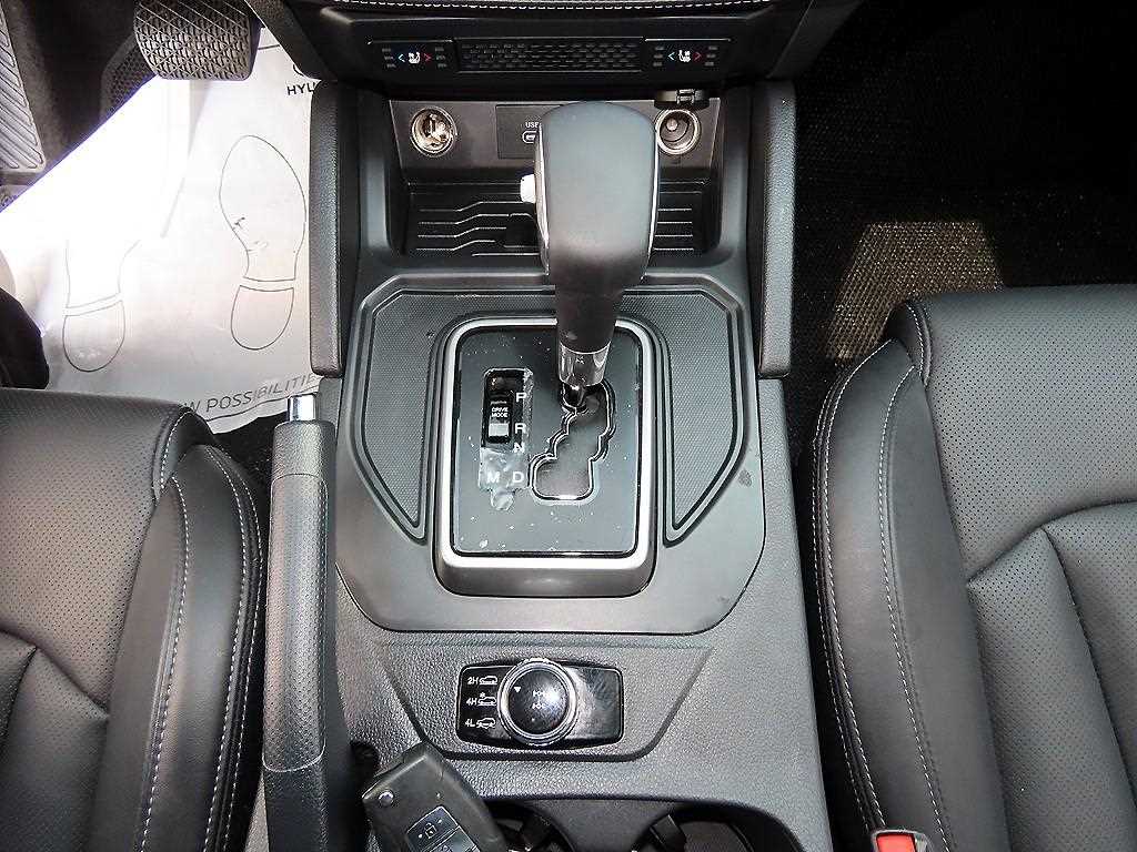 Ssangyong Musso - Vista 12