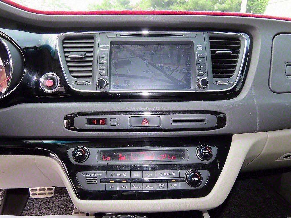 KIA Carnival 2015 Blanco - Importación desde Corea - HF Imports Iquique - Foto 17