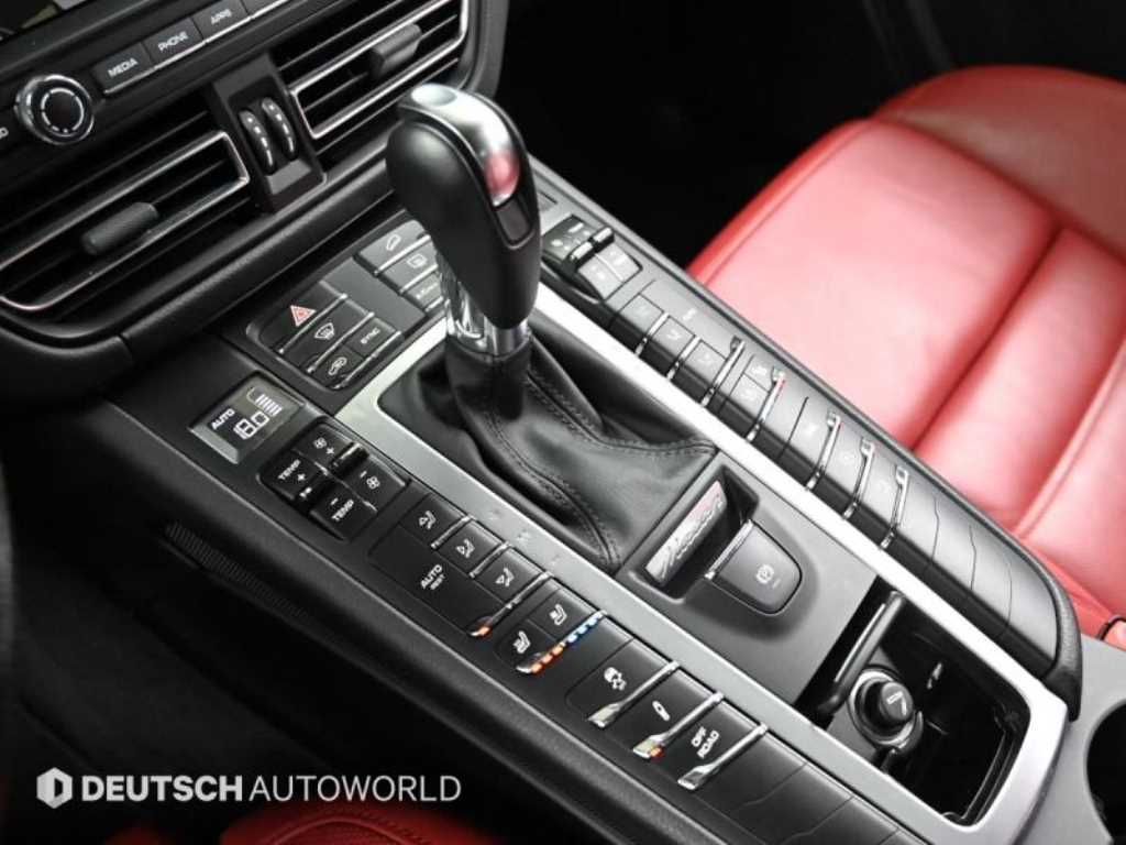 Porsche Macan - Vista 11
