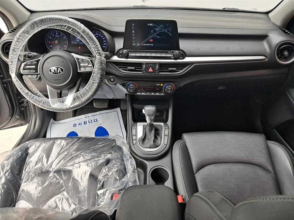 KIA K3 - Vista 8