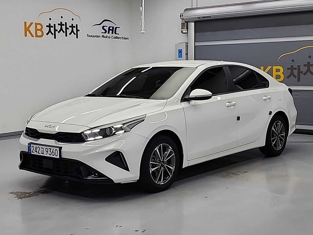 KIA K3 2021 Blanco - Importación desde Corea - HF Imports Iquique - Foto 1