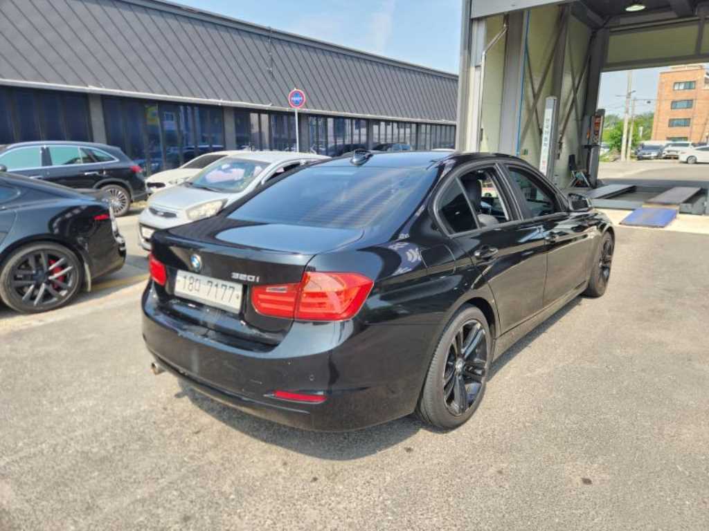 BMW 3 series - Vista 3