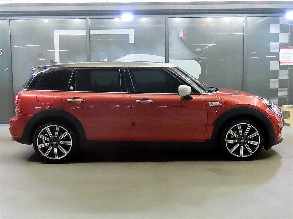 Mini Clubman - Vista 7