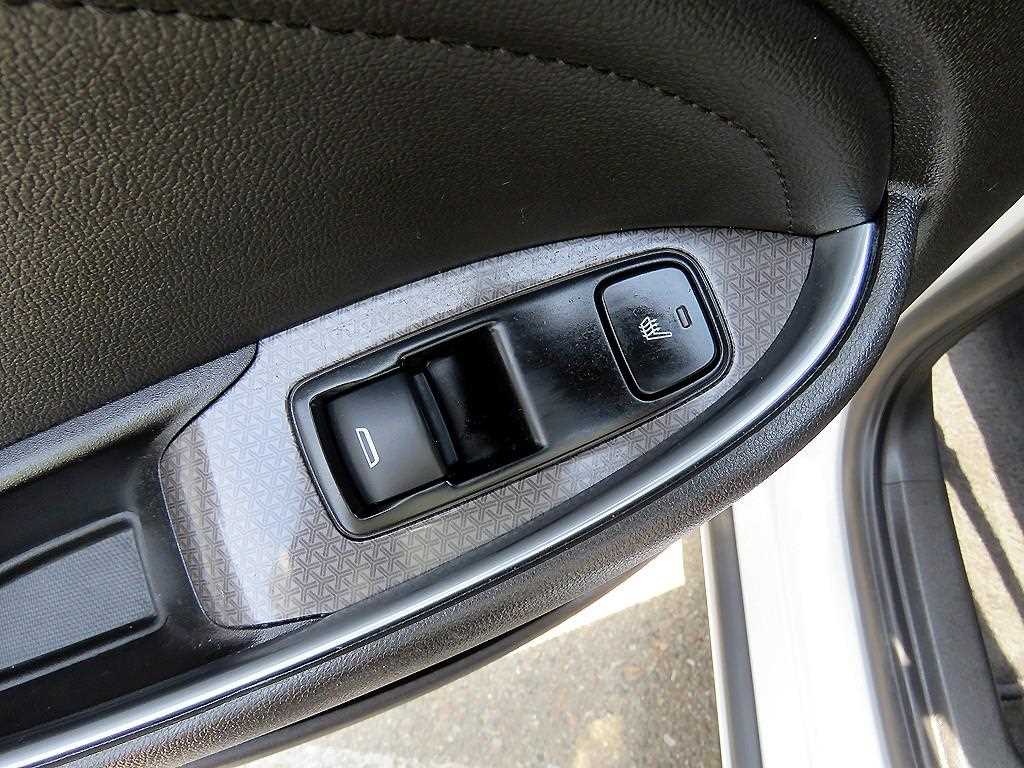 Chevrolet Malibu - Vista 10