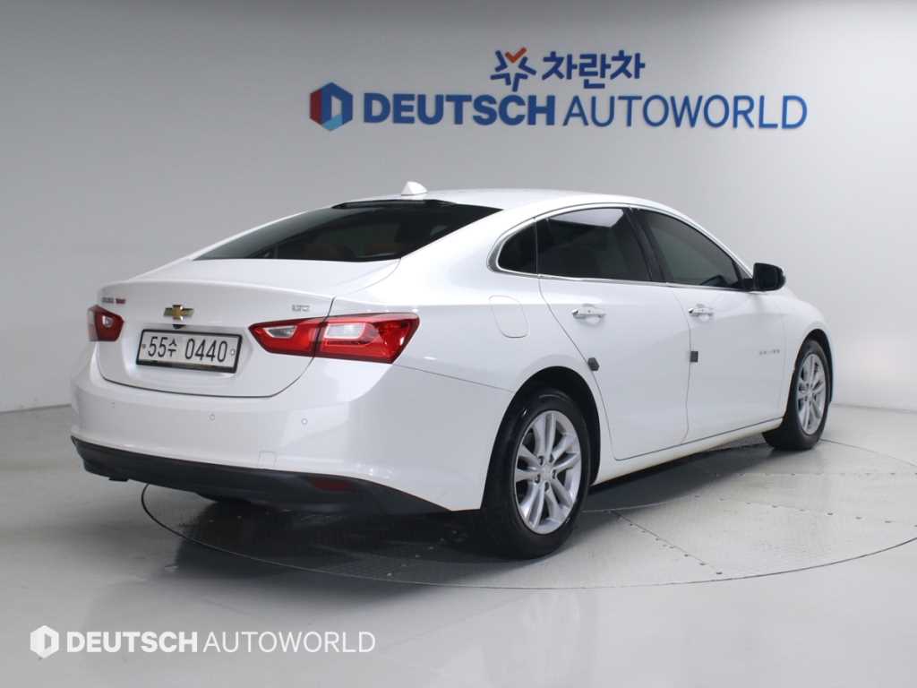 Chevrolet Malibu - Vista 2