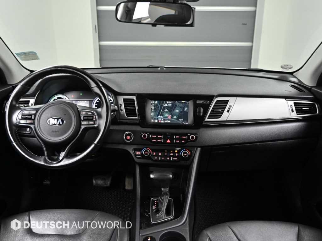 KIA Niro - Vista 9