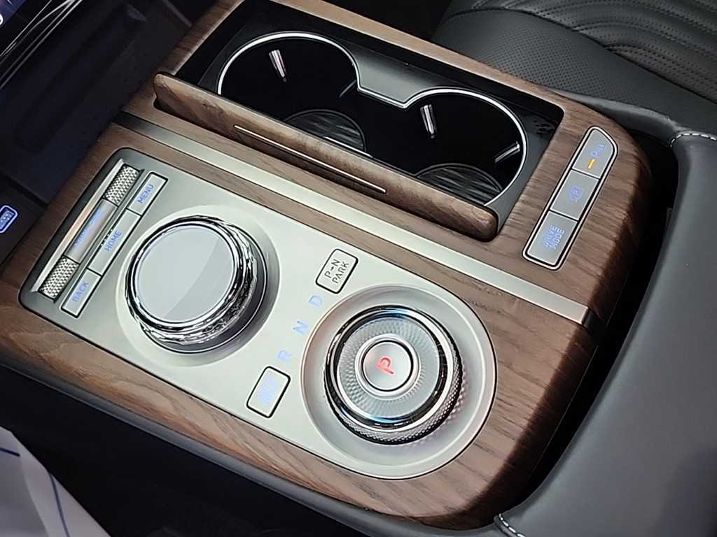Genesis G80 - Vista 10