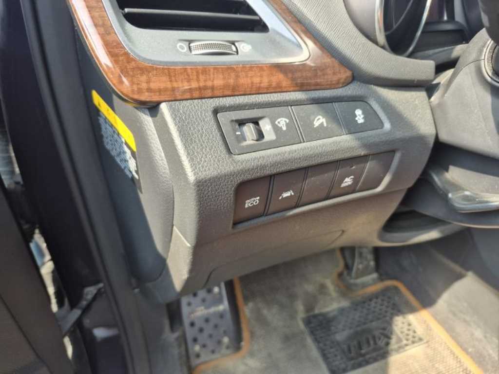 HYUNDAI Santa Fe - Vista 9