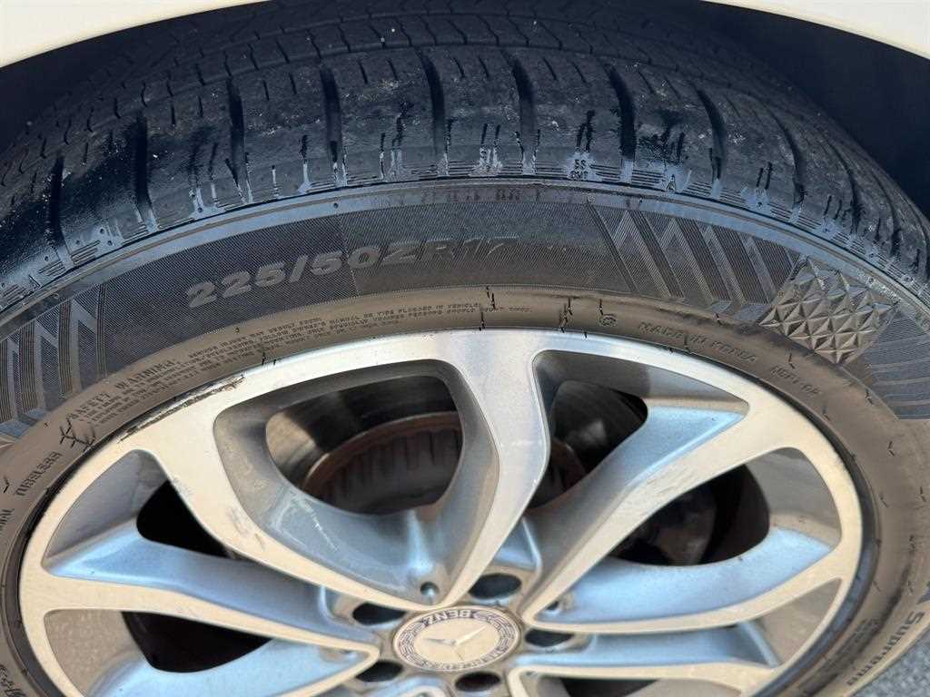 Mercedes Benz C Class 2017 Gris - Importación desde Corea - HF Imports Iquique - Foto 19