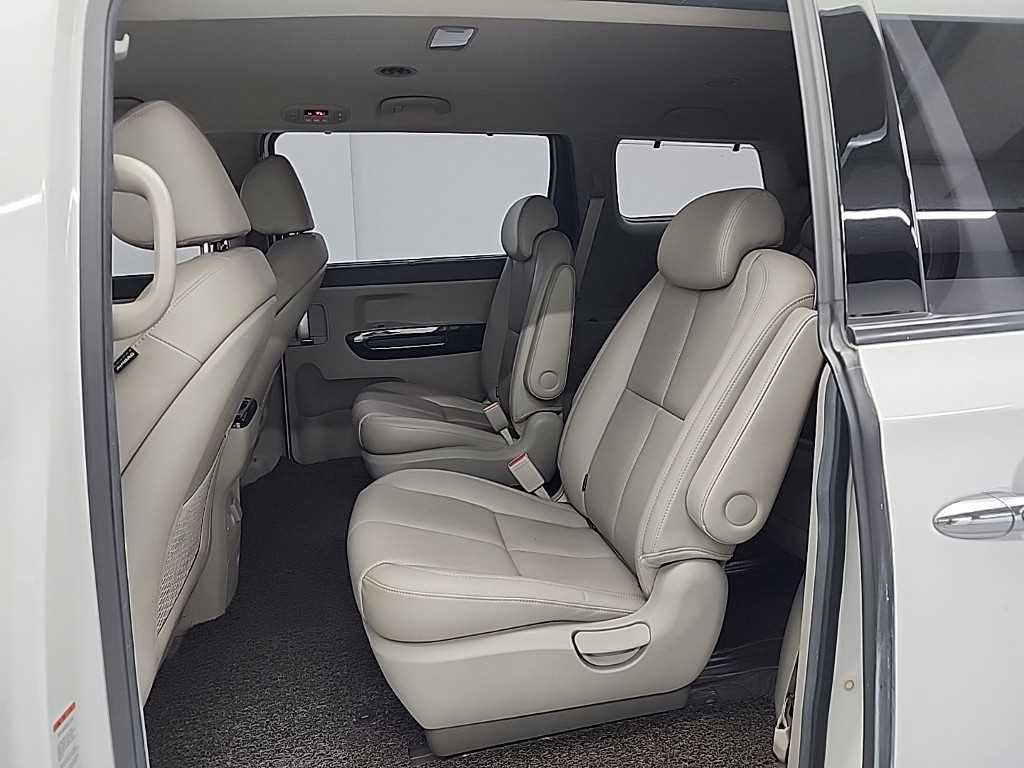 KIA Carnival 2019 - Importación desde Corea - HF Imports Iquique - Foto 14
