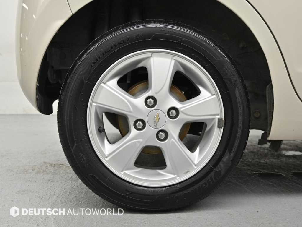 Chevrolet Spark - Vista 7