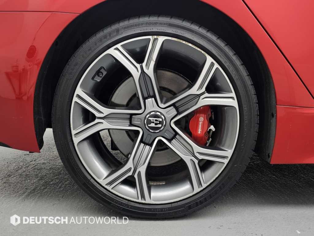 KIA Stinger - Vista 7