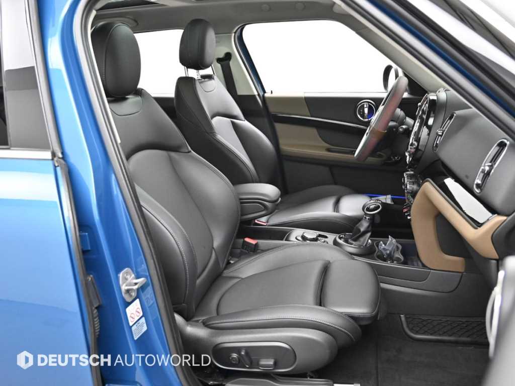Mini Countryman - Vista 12