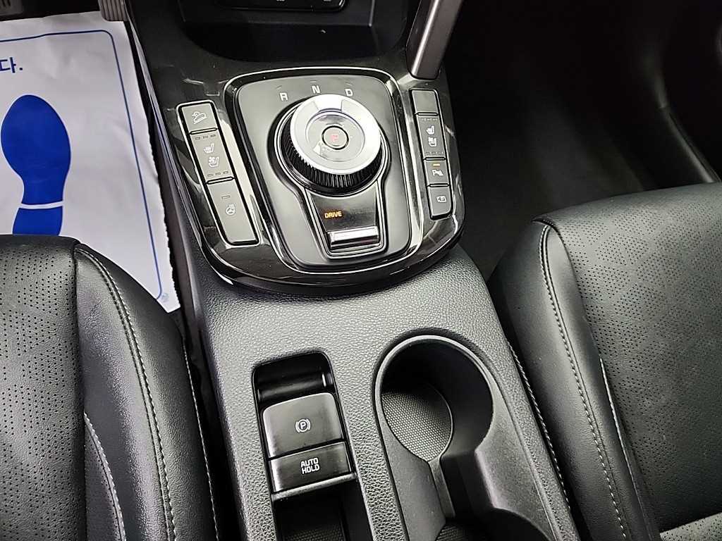 KIA Seltos - Vista 10