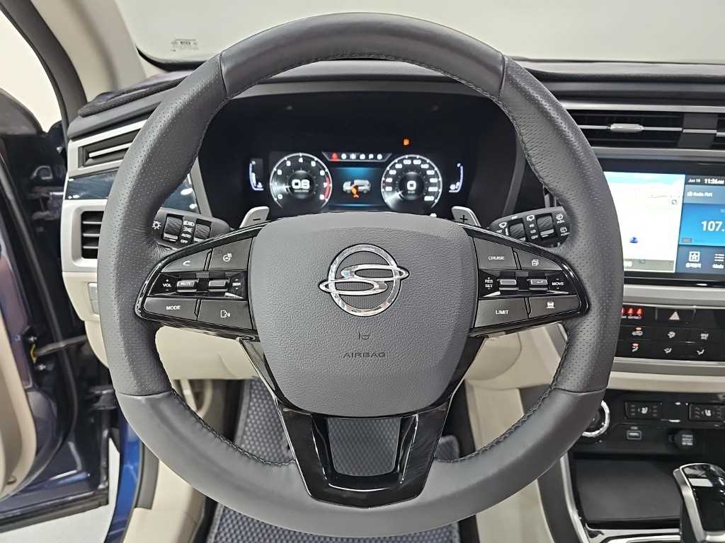 Ssangyong Korando - Vista 11