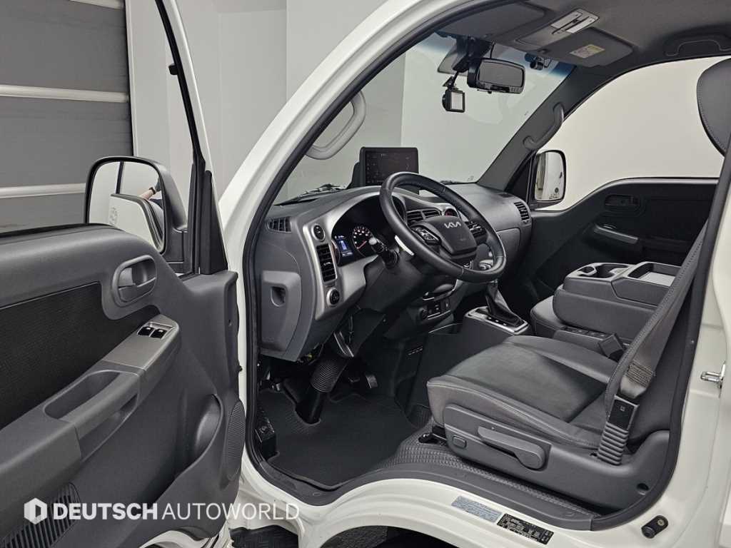 Small Truck Normal Box(High Deck) 2024 Blanco - Importación desde Corea - HF Imports Iquique - Foto 13