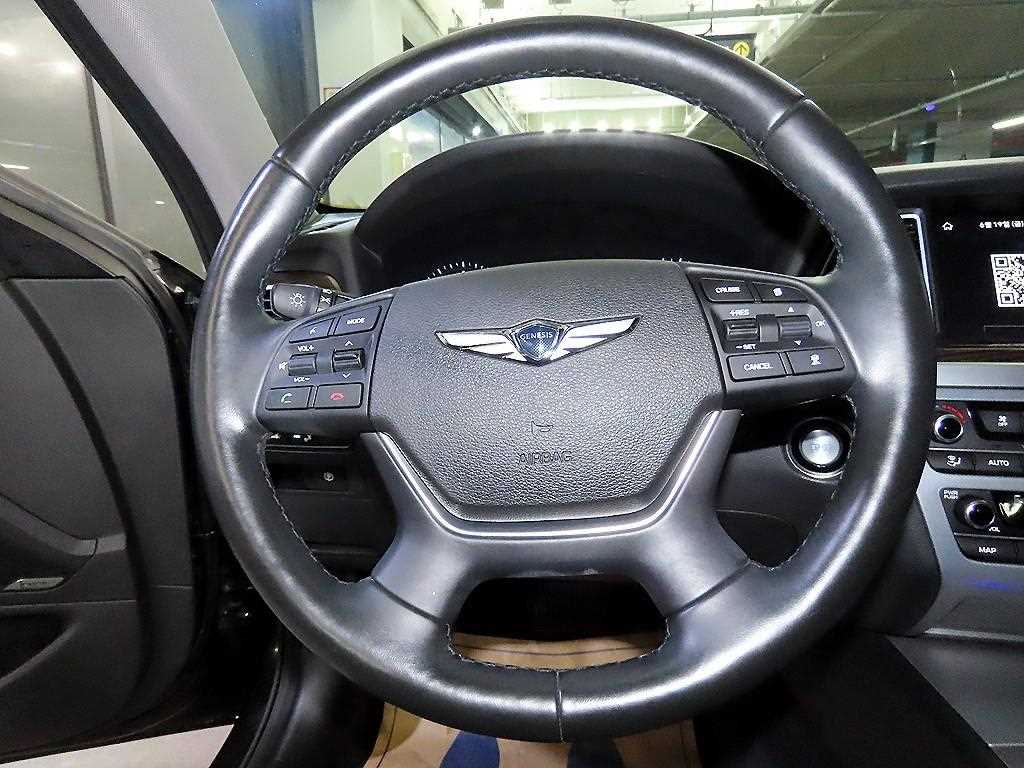 Genesis G80 - Vista 10