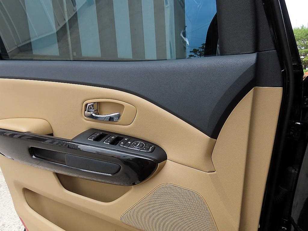 KIA Carnival 2018 Negro - Importación desde Corea - HF Imports Iquique - Foto 14