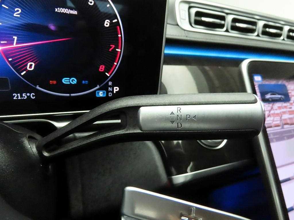 Mercedes Benz S Class - Vista 12