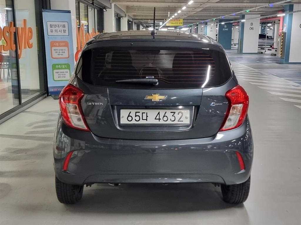 Chevrolet Spark - Vista 7