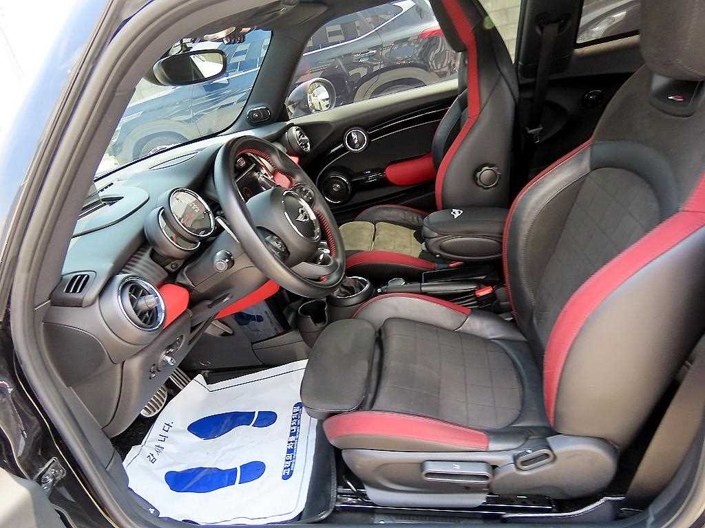 Mini Cooper - Vista 7