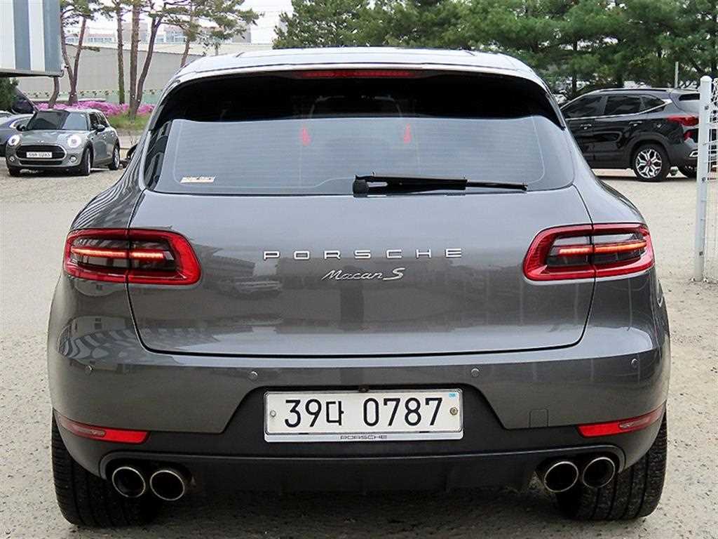 Porsche Macan - Vista 6