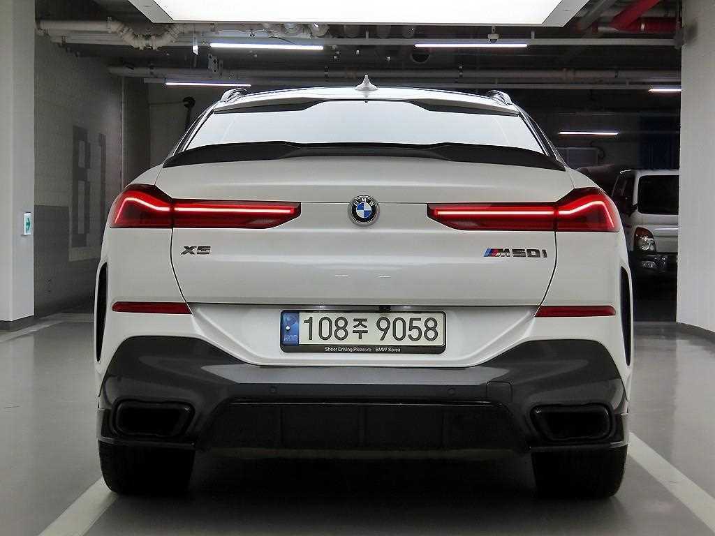 BMW X6 - Vista 3