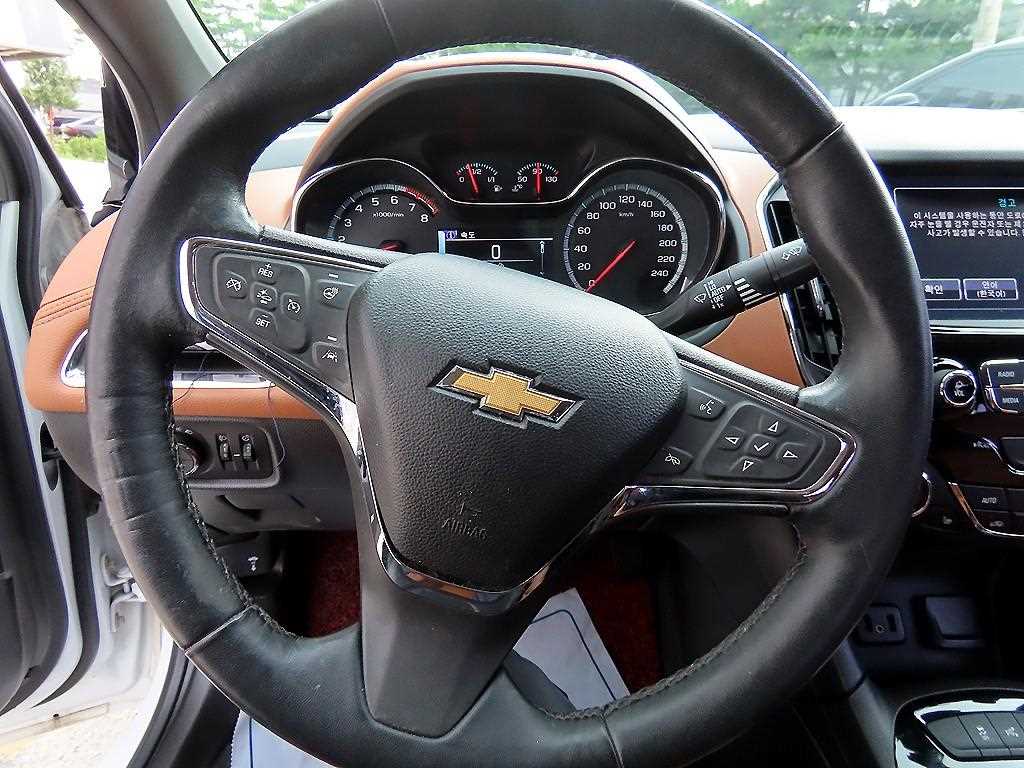 Chevrolet Cruise - Vista 10