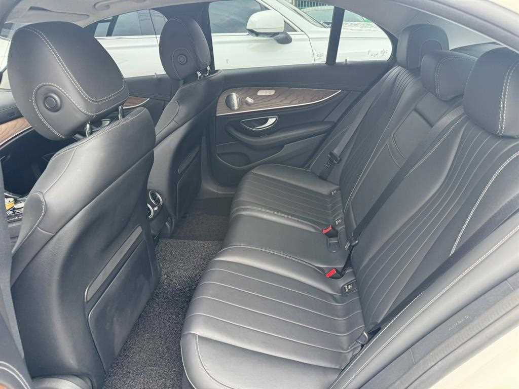 Mercedes Benz E class 2020 Blanco - Importación desde Corea - HF Imports Iquique - Foto 13