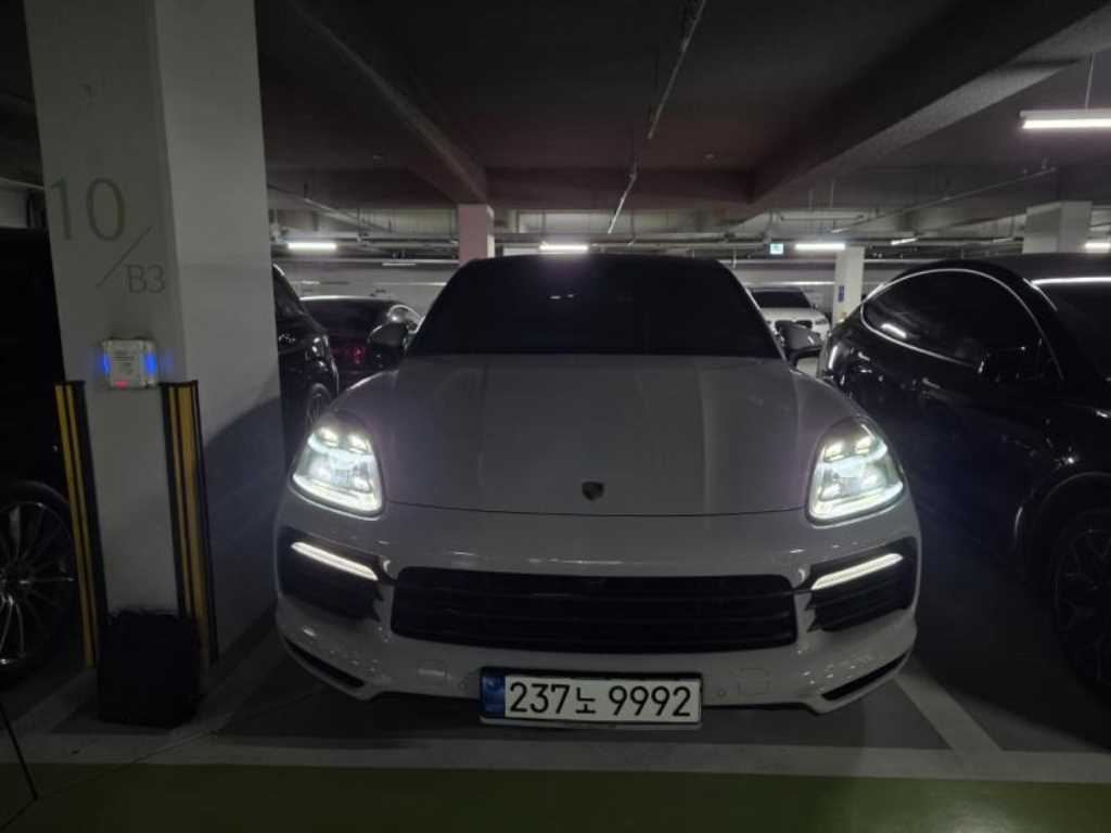 Porsche Cayenne 2021 Blanco - Importación desde Corea - HF Imports Iquique - Foto 1