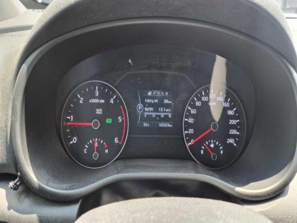 KIA Sportage - Vista 6