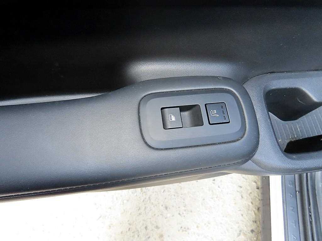 HYUNDAI Santa Fe 2023 Blanco - Importación desde Corea - HF Imports Iquique - Foto 17
