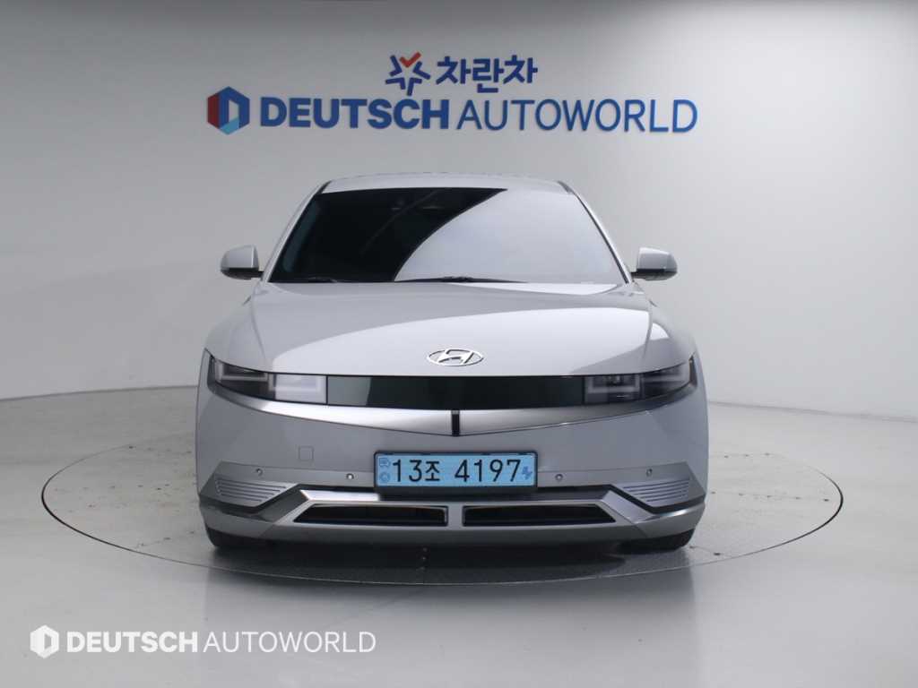HYUNDAI Ioniq 5 - Vista 3