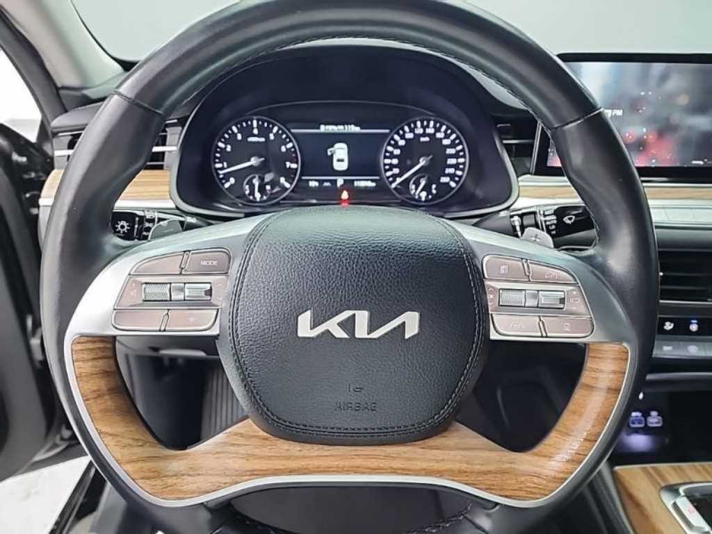 KIA K9 - Vista 11