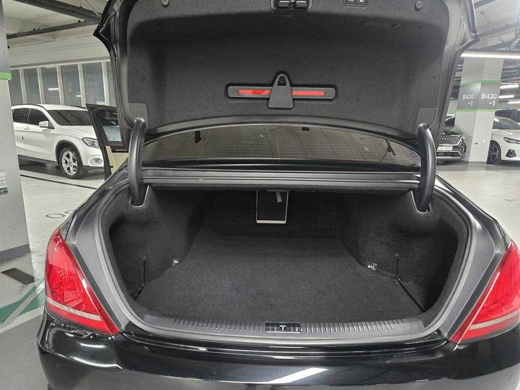 Genesis EQ900 2016 Negro - Importación desde Corea - HF Imports Iquique - Foto 20